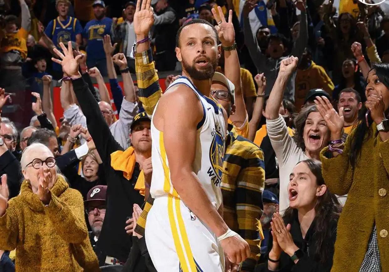 开云体育中国-关于勇士主帅赞誉库里表现出色，球队备战季后赛的信息