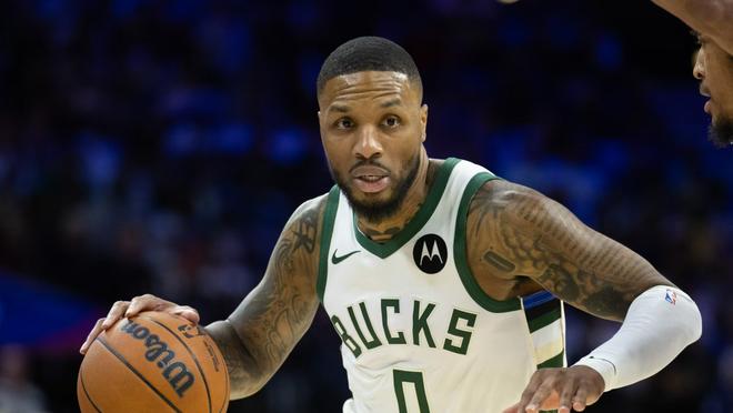 开云体育登录-雄鹿成功晋级东部决赛,将对阵热火的简单介绍