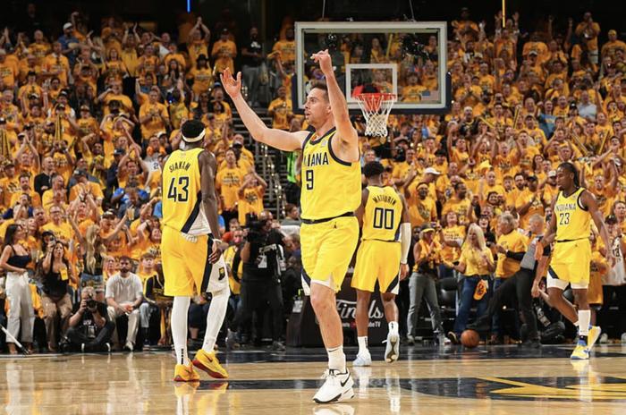 包含黄蜂大胜步行者,沃克全场分领跑全队的词条 包含黄蜂大胜步行者,沃克全场分领跑全队的词条