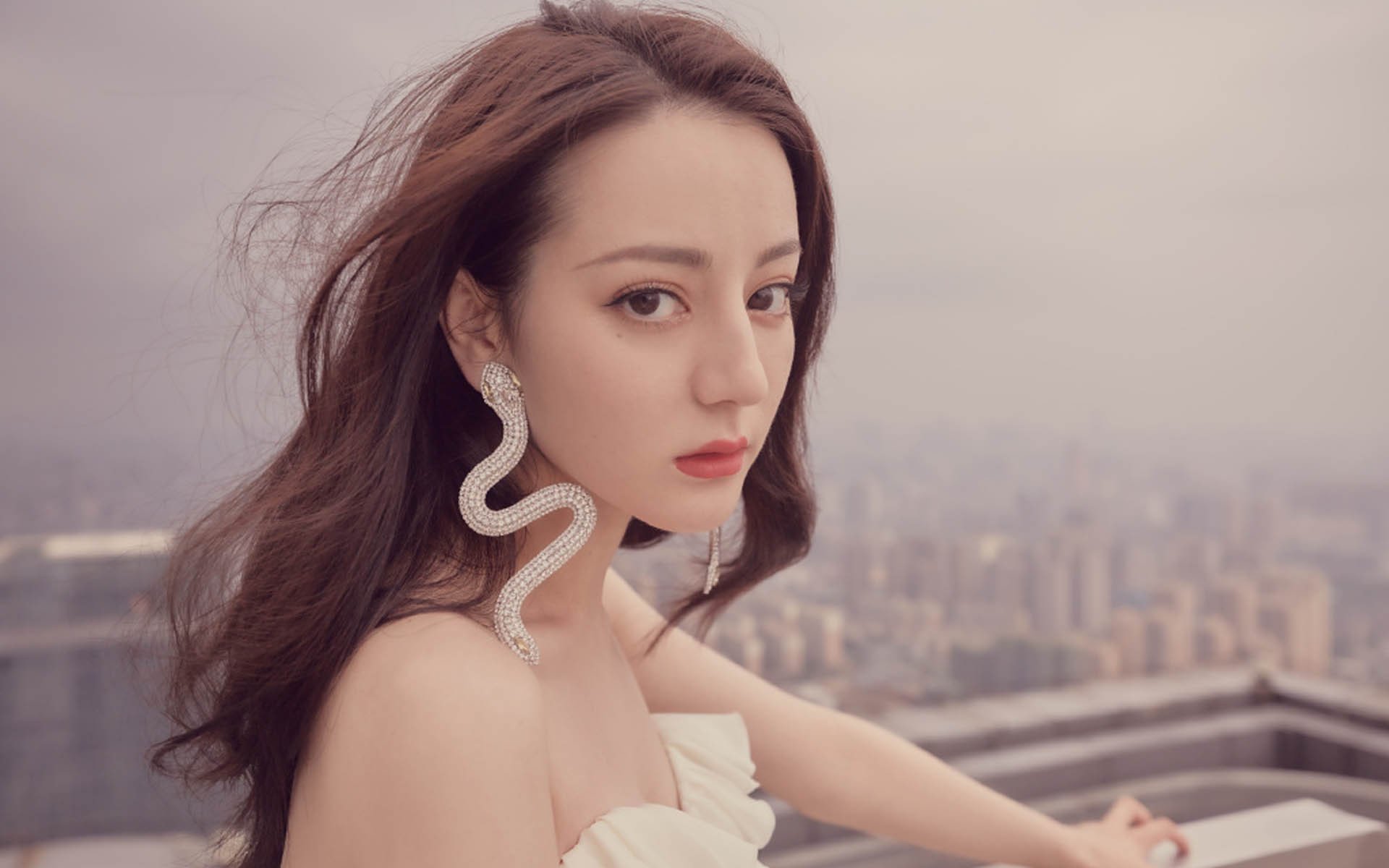 开云下载-从得分王到棋手,哈登在CBA的三双食谱里,炖出了辽宁队的冠军汤