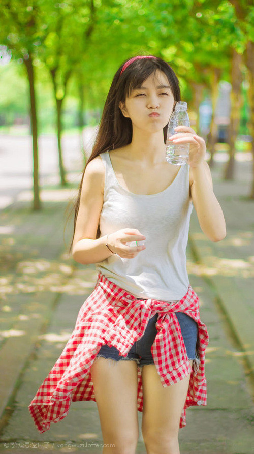 开云体育官网-巴黎月下,德意志战车由他执缰—弗拉霍维奇如何一手导演欧陆风云