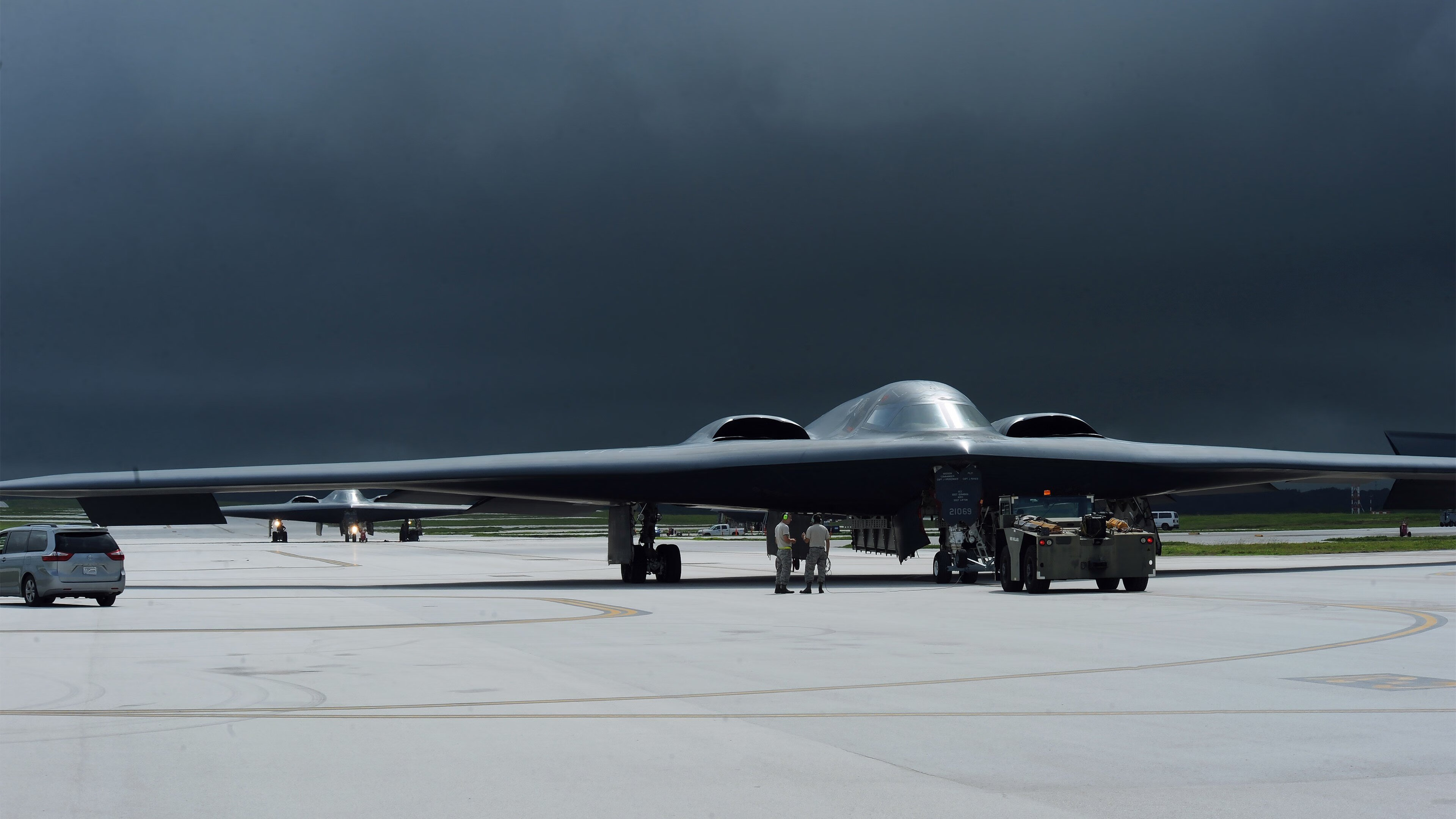 开云体育登录-钢铁巨兽与白色军团，双线远征的征服叙事